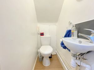 Hastings Place- click for photo gallery